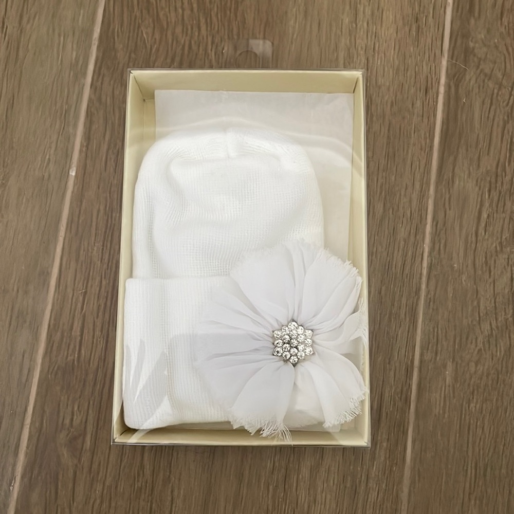 ilybean White Hat with a White Fairy Frayed Flower Newborn Girl Hat NWT
